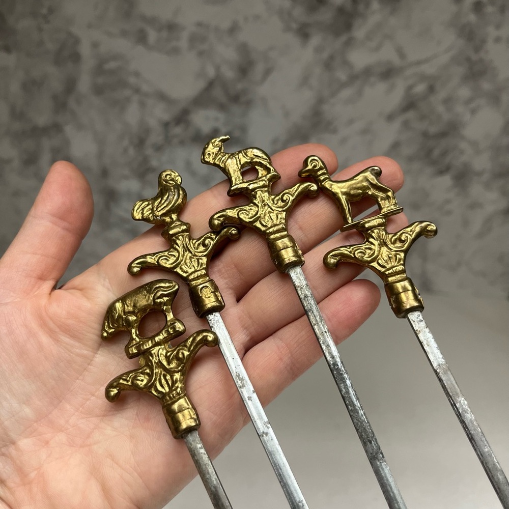 Vintage Shish Kebab Skewers With Brass Animal Tops/Set of 4/Outdoor Cooking